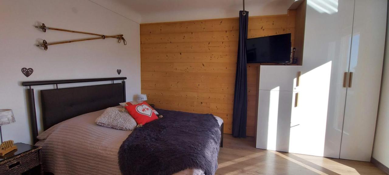 Résidence Campredon - 6 à 8 pers - Linge Inclus - Terrasse 25m2 plein sud - Jardin - Internet - Parking - Navette pied du logement Font-Romeu-Odeillo-Via Exterior foto